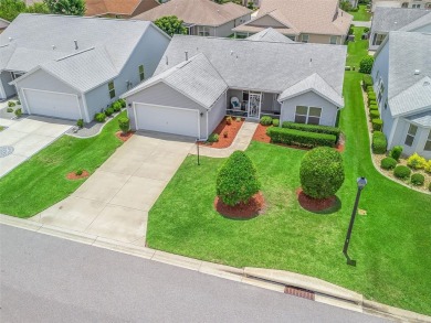 Under contract-accepting backup offers. AFFORDABLE BANYAN MODEL on The Links of Spruce Creek in Florida - for sale on GolfHomes.com, golf home, golf lot