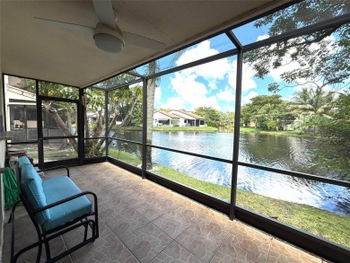 Rarely available, 3 bed/2 bath corner villa on a beautiful on Jacaranda Golf Club in Florida - for sale on GolfHomes.com, golf home, golf lot