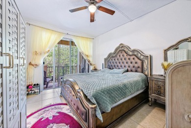 Immaculate and cozy 3 bedroom & 3 Full Bathroom, 1423 sqft on Emerald Dunes Golf Club in Florida - for sale on GolfHomes.com, golf home, golf lot