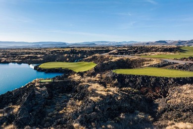 Striking contemporary new construction set on .66 acres with on Entrada at Snow Canyon in Utah - for sale on GolfHomes.com, golf home, golf lot