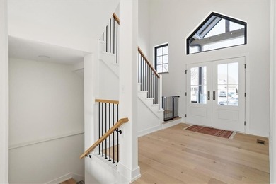 Welcome Home! This stunning *classy meets modern* 2- story home on Paradise Pointe Golf Complex in Missouri - for sale on GolfHomes.com, golf home, golf lot