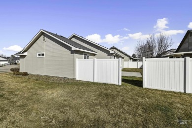 Prime Meridian Location, Steps Away from Lakeview Golf Course! on Lakeview Golf Club in Idaho - for sale on GolfHomes.com, golf home, golf lot