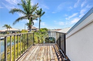 WOW!! LOCATION - LOCATION - LOCATION & GORGEOUSLY RENOVATED 3 on Saint Andrews South Golf Club in Florida - for sale on GolfHomes.com, golf home, golf lot