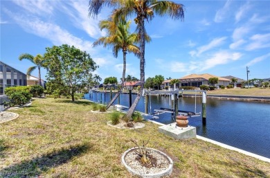 WOW!! LOCATION - LOCATION - LOCATION & GORGEOUSLY RENOVATED 3 on Saint Andrews South Golf Club in Florida - for sale on GolfHomes.com, golf home, golf lot