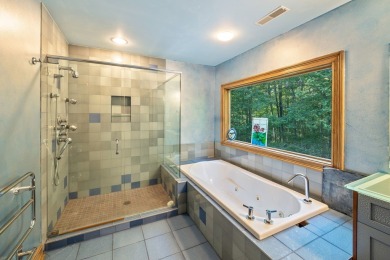 AN AMAZING OPPORTUNITY AWAITS! This stunning 4-BR, 3.5-BA home on Mountain Ridge Golf Club in Tennessee - for sale on GolfHomes.com, golf home, golf lot