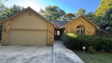AN AMAZING OPPORTUNITY AWAITS! This stunning 4-BR, 3.5-BA home on Mountain Ridge Golf Club in Tennessee - for sale on GolfHomes.com, golf home, golf lot