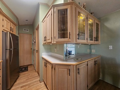 This meticulously maintained 2-bedroom, 2-bathroom home with a on Viewpoint Golf Resort in Arizona - for sale on GolfHomes.com, golf home, golf lot