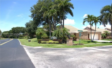 Fully Renovated 2-Bed, 2-Bath Home, 55+ Guard-Gated Golf on Indian Spring Golf and Country Club in Florida - for sale on GolfHomes.com, golf home, golf lot