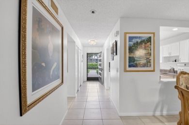 Escape to this delightful 2-bedroom, 2-bath condo. A  perfect on Hunters Run Golf and Country Club in Florida - for sale on GolfHomes.com, golf home, golf lot