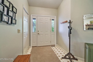 Lovely, well maintained golf front home offering 3 bedrooms & 2 on Heatherhurst Golf Course in Tennessee - for sale on GolfHomes.com, golf home, golf lot