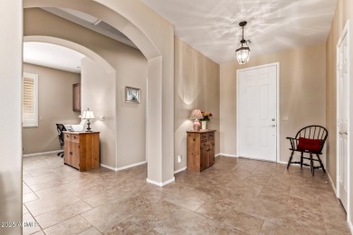Beautifully updated Spyglass model with 2 Bed, 2 Bath + Den with on Oakwood Golf Club  in Arizona - for sale on GolfHomes.com, golf home, golf lot