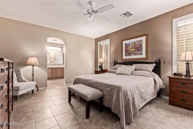 Beautifully updated Spyglass model with 2 Bed, 2 Bath + Den with on Oakwood Golf Club  in Arizona - for sale on GolfHomes.com, golf home, golf lot