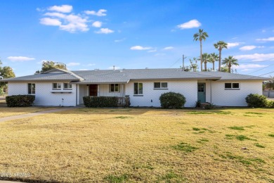 Perfect Ralph Haver designed Del Webb retro home on a huge lot on Encanto 18 Golf Course in Arizona - for sale on GolfHomes.com, golf home, golf lot