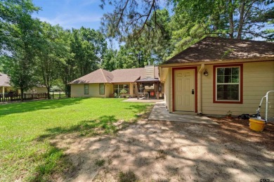 RESORT LIVING AT IT'S FINEST! Gorgeous home in the gated on Holly Lake Ranch Golf Club in Texas - for sale on GolfHomes.com, golf home, golf lot