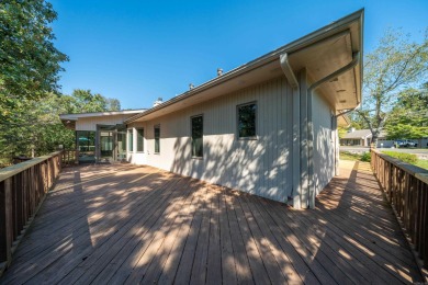 Welcome to effortless living in the heart of Hot Springs on Magellan Golf Course in Arkansas - for sale on GolfHomes.com, golf home, golf lot