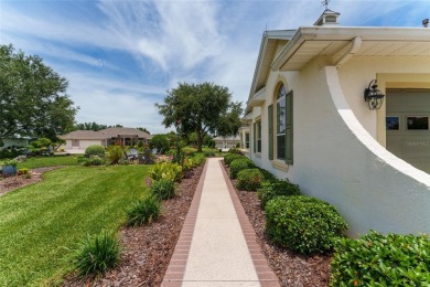 The first time offered for sale since new, this Sanibel premier on The Links of Spruce Creek in Florida - for sale on GolfHomes.com, golf home, golf lot