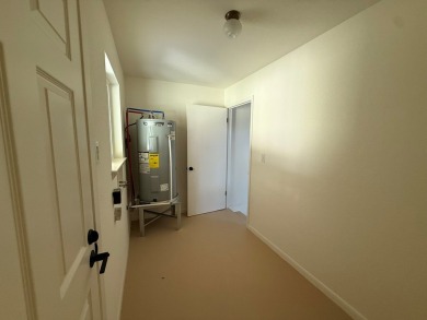 Welcome to this charming 2 bedroom, 2 bathroom, well appointed on Scott Schriener Municipal Golf Course in Texas - for sale on GolfHomes.com, golf home, golf lot