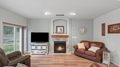 MLS# 289944 This exceptional Canyon Lakes home offers a finish on Canyon Lakes Golf Course in Washington - for sale on GolfHomes.com, golf home, golf lot