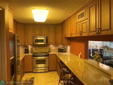 Great opportunity for you to own this spacious condominium, with on Oaks Country Club in Florida - for sale on GolfHomes.com, golf home, golf lot