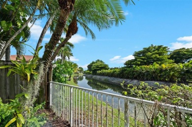 Live the Doral Park Country Club lifestyle in the beautiful on Jim McLean Signature Course in Florida - for sale on GolfHomes.com, golf home, golf lot