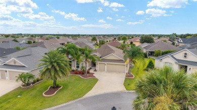 Welcome to this lovely 3-bedroom, 2-bath *BEGONIA* model in on Pennbrooke Fairways in Florida - for sale on GolfHomes.com, golf home, golf lot