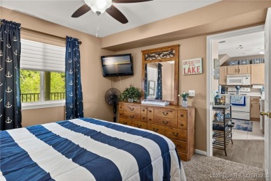 Complete package with this stylish 3-bed, 2-bath loft condo at on Lake Valley Country Club in Missouri - for sale on GolfHomes.com, golf home, golf lot