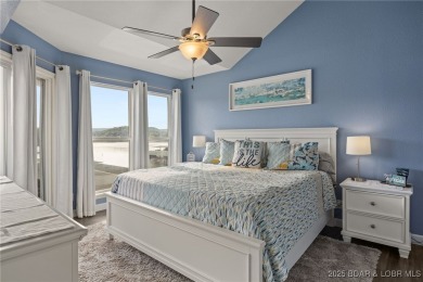 Complete package with this stylish 3-bed, 2-bath loft condo at on Lake Valley Country Club in Missouri - for sale on GolfHomes.com, golf home, golf lot