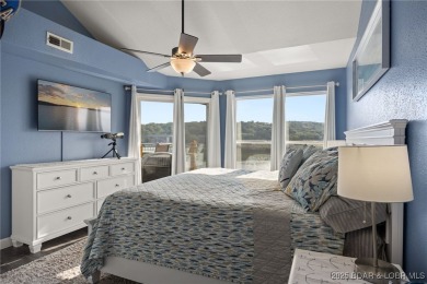 Complete package with this stylish 3-bed, 2-bath loft condo at on Lake Valley Country Club in Missouri - for sale on GolfHomes.com, golf home, golf lot