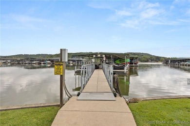 Complete package with this stylish 3-bed, 2-bath loft condo at on Lake Valley Country Club in Missouri - for sale on GolfHomes.com, golf home, golf lot