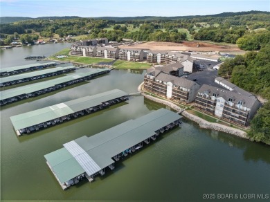 Complete package with this stylish 3-bed, 2-bath loft condo at on Lake Valley Country Club in Missouri - for sale on GolfHomes.com, golf home, golf lot