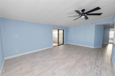 Don't miss this opportunity to save big and move in with on Highland Fairways Golf Club in Florida - for sale on GolfHomes.com, golf home, golf lot