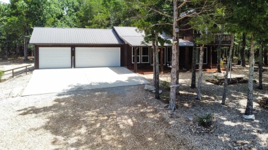 This 3 bedroom, 3 bath home sits on 6 lots in Country Club Hills on Lost Woods Golf Course in Missouri - for sale on GolfHomes.com, golf home, golf lot