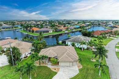 NO DAMAGE OR FLOODING FROM HURRICANE MILTON OR HELENE. Beautiful on Twin Isles Country Club in Florida - for sale on GolfHomes.com, golf home, golf lot