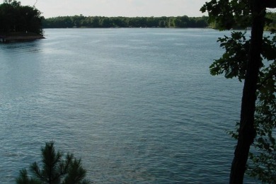 Lake Arrowhead Lake Access Property! This excellent home site on Lake Arrowhead Golf Course - The Lakes in Wisconsin - for sale on GolfHomes.com, golf home, golf lot