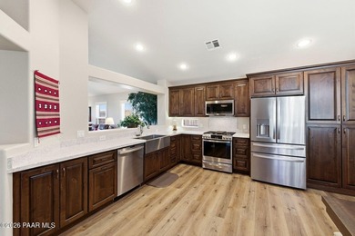 Beautifully Remodeled home in The Cottages at Prescott Lakes on Prescott Lakes Golf and Country Club in Arizona - for sale on GolfHomes.com, golf home, golf lot