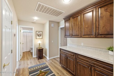 Beautifully Remodeled home in The Cottages at Prescott Lakes on Prescott Lakes Golf and Country Club in Arizona - for sale on GolfHomes.com, golf home, golf lot