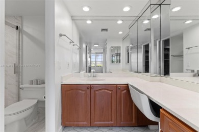 Welcome to your new home! This fantastic 1st floor, 3-bedroom, 2 on Palm-Aire Country Club and Resort - The Oaks in Florida - for sale on GolfHomes.com, golf home, golf lot