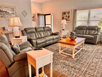 WELCOME HOME to this beautifully maintained 3 bedroom, 2 bath on Pennbrooke Fairways in Florida - for sale on GolfHomes.com, golf home, golf lot