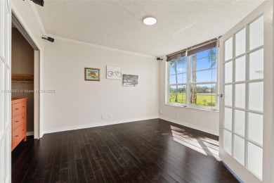 Welcome to your new home! This fantastic 1st floor, 3-bedroom, 2 on Palm-Aire Country Club and Resort - The Oaks in Florida - for sale on GolfHomes.com, golf home, golf lot