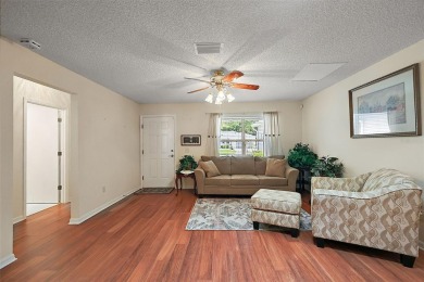 FANTASTIC TURNKEY 3/2 Amarillo with SPACIOUS UNDER-AIR BONUS on The Links of Spruce Creek in Florida - for sale on GolfHomes.com, golf home, golf lot