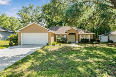 NICE CURB APPEAL! Spacious 3 Bedroom 2 Bath Split Plan Ranch In on Citrus Springs Country Club in Florida - for sale on GolfHomes.com, golf home, golf lot