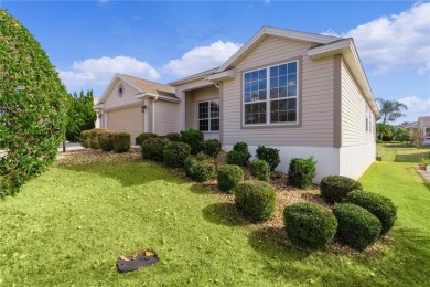 How do you describe Warm, Welcoming and Comfortable? 2249 Quincy on The Links of Spruce Creek in Florida - for sale on GolfHomes.com, golf home, golf lot