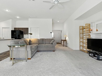 WELL PRICED AND GREAT LOCATION on this TALL PINE DESIGNER in the on Pennbrooke Fairways in Florida - for sale on GolfHomes.com, golf home, golf lot