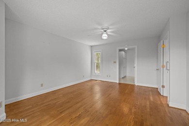Welcome to this charming and light-filled contemporary-style on Brandywine Bay Golf Club in North Carolina - for sale on GolfHomes.com, golf home, golf lot
