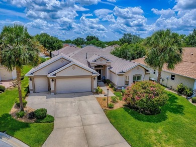 Stunning & Well Maintained 3/2 Live Oak (Lantana) Designer on a on The Links of Spruce Creek in Florida - for sale on GolfHomes.com, golf home, golf lot
