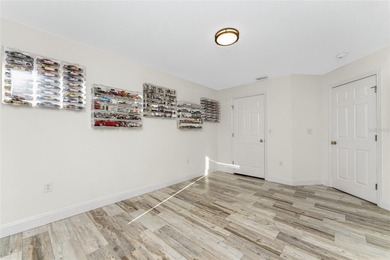 Impressive and spacious  4 Bedroom, 3 Bathroom home with on Kingsway Country Club in Florida - for sale on GolfHomes.com, golf home, golf lot