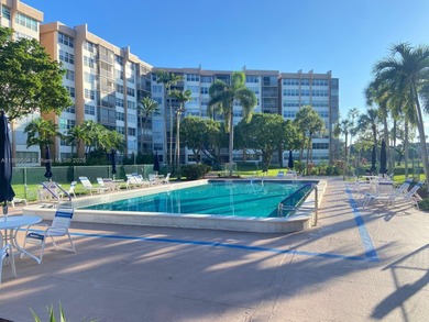 (55+ community) Beautiful 2/2 unit in excellent condition with on Pembroke Lakes Golf Club in Florida - for sale on GolfHomes.com, golf home, golf lot
