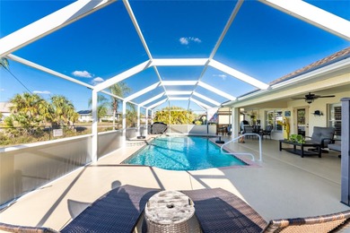 Impressive and spacious  4 Bedroom, 3 Bathroom home with on Kingsway Country Club in Florida - for sale on GolfHomes.com, golf home, golf lot