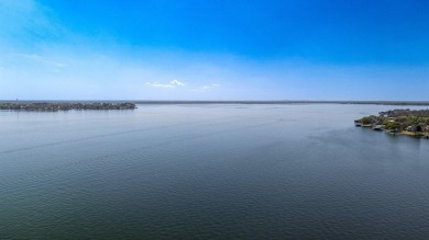 LOCATION, LOCATION, LOCATION! Discover this expansive waterfront on Pinnacle Golf and Boat Club in Texas - for sale on GolfHomes.com, golf home, golf lot