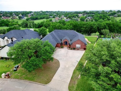 WOW! This home has it ALL! Beautiful 4 bedroom 3.5 bath 3 car on Eagle Mountain Country Club  in Texas - for sale on GolfHomes.com, golf home, golf lot
